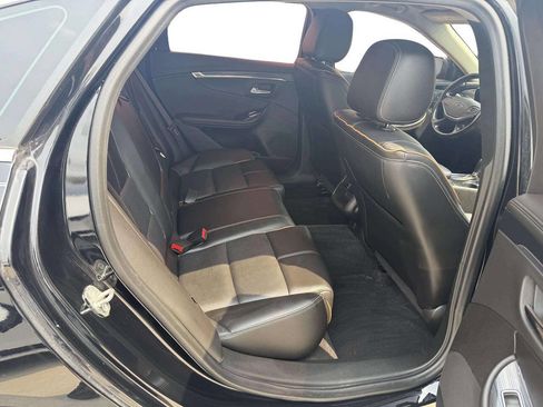 Used 2016 Chevrolet Impala LTZ FWD image 13