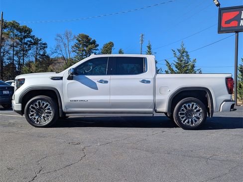 Used 2024 GMC Sierra 1500 Denali Ultimate image 25