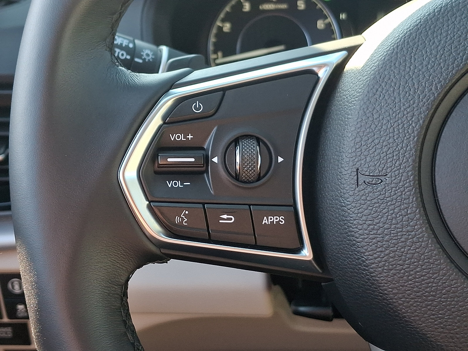 Certified 2026 Acura RDX w/ Technology Package AWD/4WD image 23
