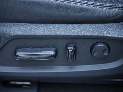 Certified 2025 Honda Pilot EX-L image 23