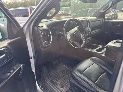 Used 2019 GMC Sierra 1500 SLT w/ SLT Premium Package AWD/4WD image 13