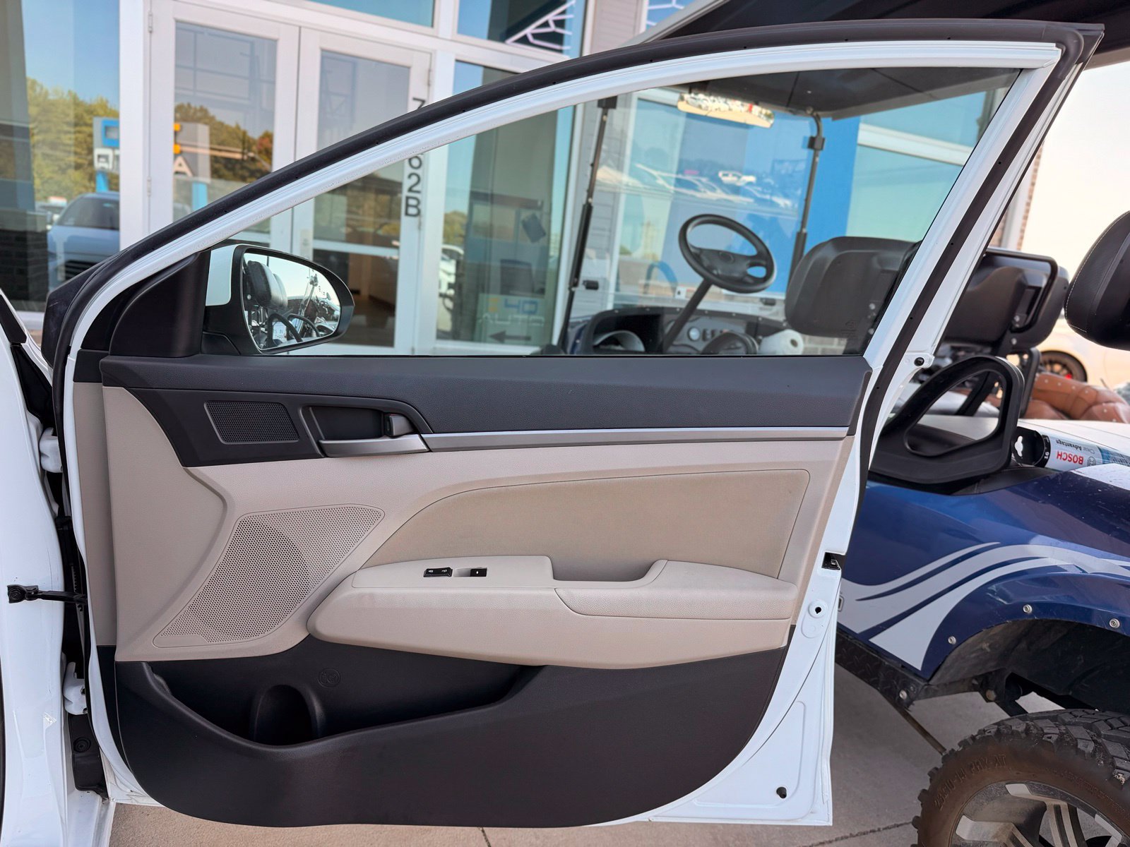 Used 2018 Hyundai Elantra Value Edition FWD image 22