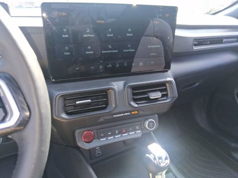 Used 2025 Ford Mustang Coupe image 12