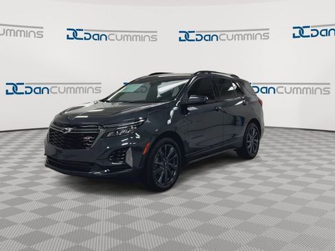 Used 2022 Chevrolet Equinox RS FWD image 4