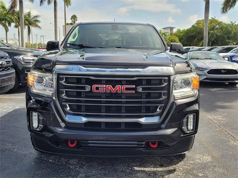 Used 2021 GMC Canyon AT4 image 2