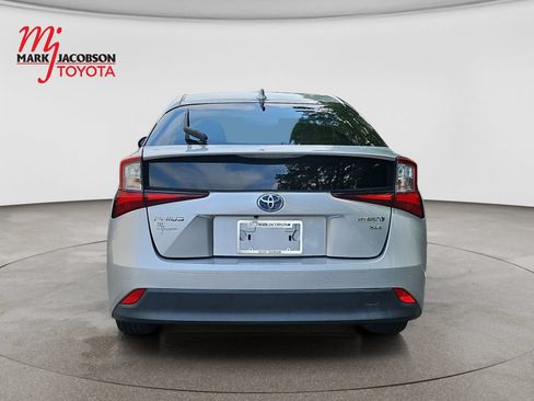 Used 2020 Toyota Prius XLE FWD image 10