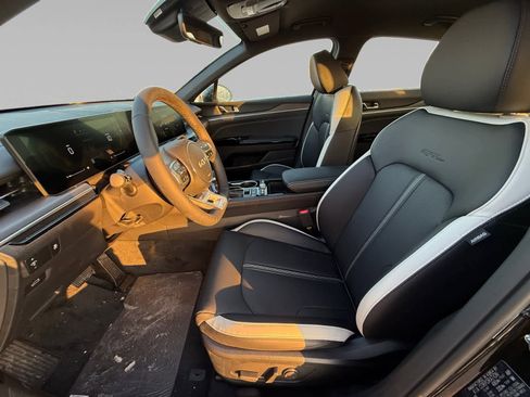 New 2026 Kia K5 GT-Line image 9