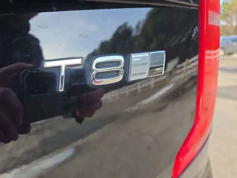 Used 2019 Volvo XC90 T8 Inscription w/ Protection Package image 12