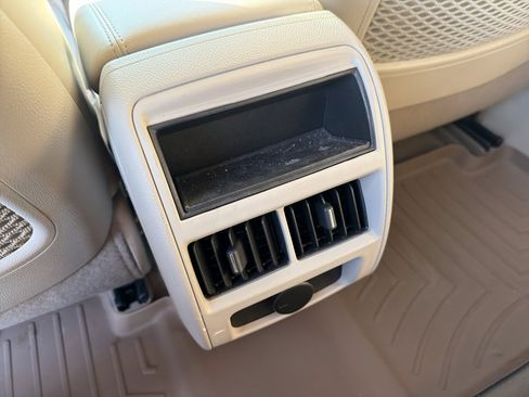 Used 2015 Cadillac SRX Performance w/ Trailering Package image 13