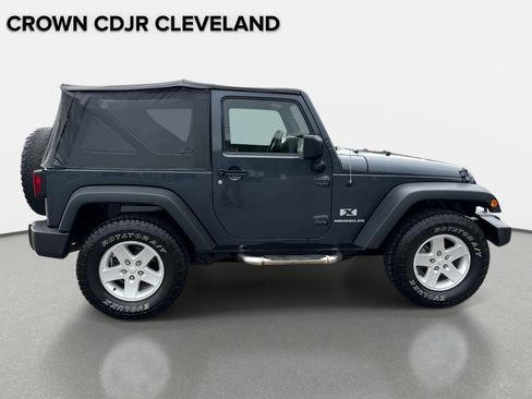 Used 2008 Jeep Wrangler X AWD/4WD image 3