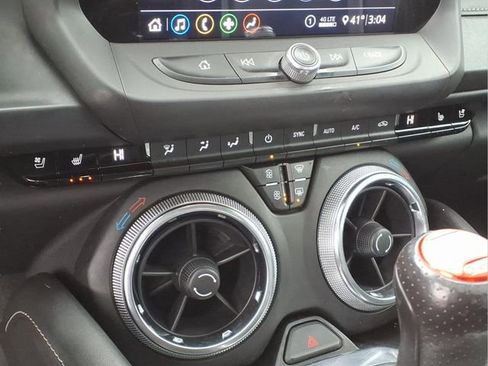 Used 2020 Chevrolet Camaro SS image 10