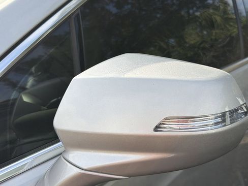 Used 2020 Cadillac XT5 Premium Luxury FWD image 6