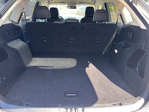 Used 2024 Ford Edge SEL image 25