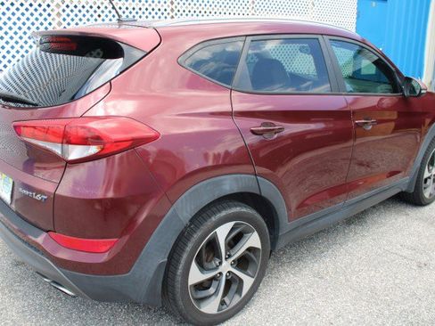 Used 2016 Hyundai Tucson Sport FWD image 5