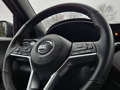 Certified 2020 Nissan Kicks SR w/ SR Premium Package image 18