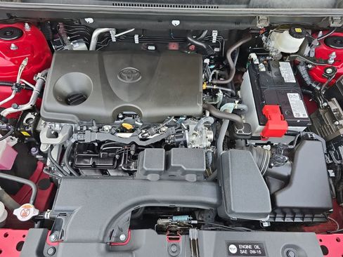 Used 2025 Toyota RAV4 XLE AWD/4WD image 33
