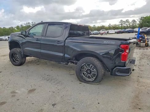 Used 2026 Chevrolet Silverado 1500 Custom Trail Boss w/ Midnight Edition AWD/4WD image 4