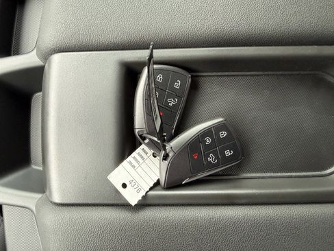 New 2026 GMC Sierra 2500 SLE w/ SLE Value Package; image 34