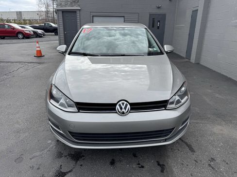 Used 2017 Volkswagen Golf S FWD image 2