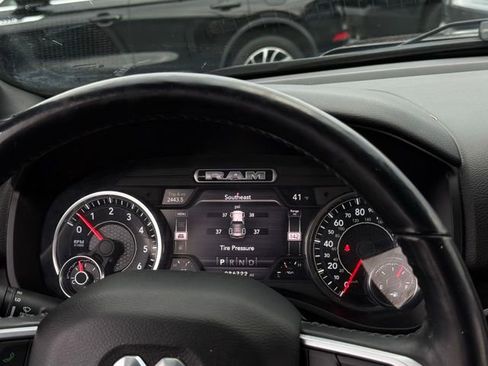 Used 2020 RAM 1500 Big Horn image 18