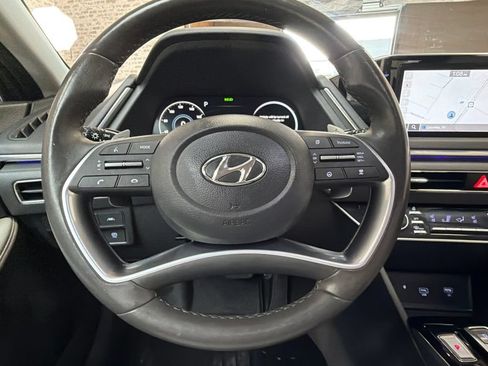 Used 2022 Hyundai Sonata Limited FWD image 16