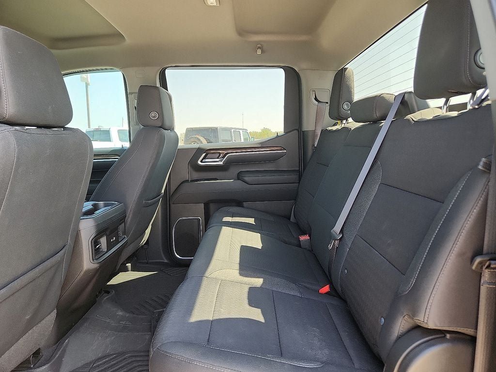 Used 2022 Chevrolet Silverado 1500 LT AWD/4WD image 11
