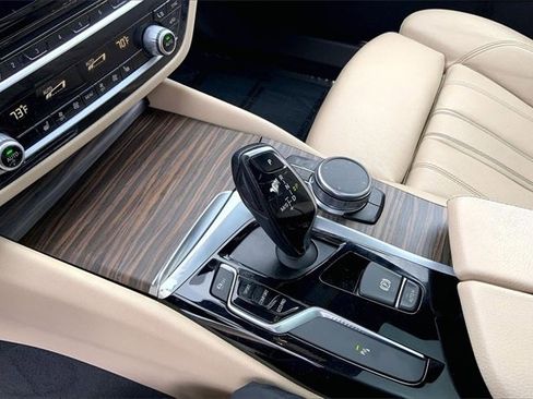 Used 2018 BMW 540i 540i image 13