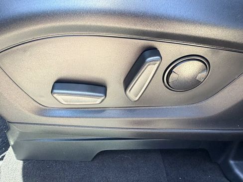 New 2026 Ford Explorer Active w/ Active Comfort Package RWD image 26