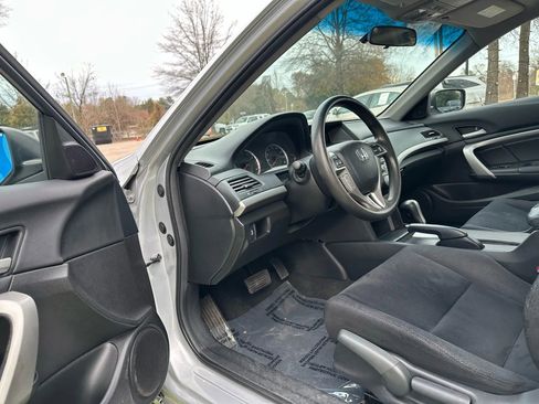 Used 2012 Honda Accord EX image 12
