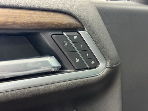 New 2026 Chevrolet Silverado 1500 High Country w/ Technology Package AWD/4WD image 10