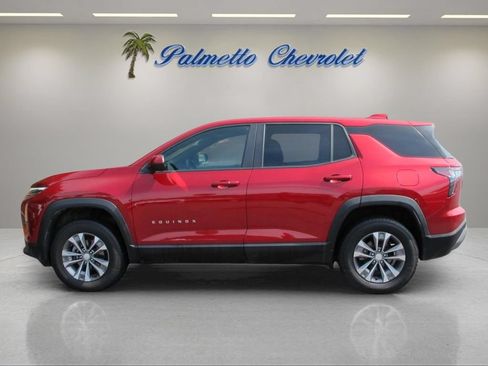 Used 2026 Chevrolet Equinox LT w/ Convenience Package II FWD image 5