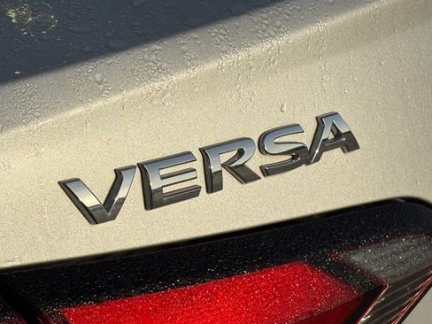 Certified 2020 Nissan Versa SV w/ Trunk Package image 11