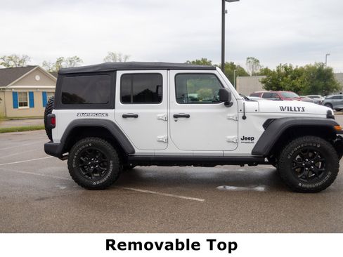 Used 2021 Jeep Wrangler Unlimited Sport image 2
