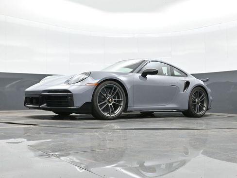 Certified 2025 Porsche 911 Turbo S AWD/4WD image 34