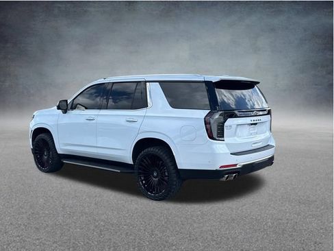 Used 2026 Chevrolet Tahoe High Country AWD/4WD image 4