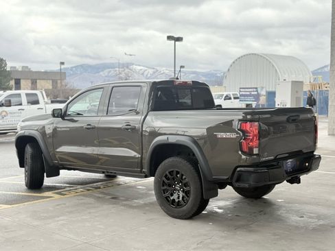 Used 2025 Chevrolet Colorado Trail Boss image 4