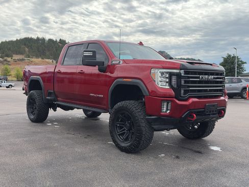 Used 2022 GMC Sierra 2500 AT4 w/ AT4 Premium Plus Package AWD/4WD image 4