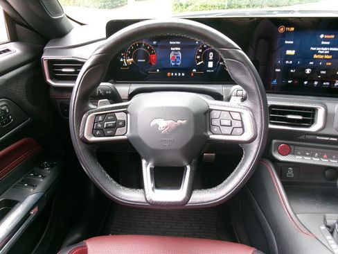 Used 2025 Ford Mustang GT Premium RWD image 22