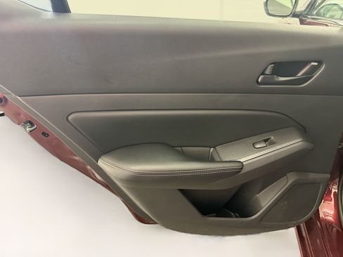 Used 2025 Nissan Altima 2.5 SV FWD image 26