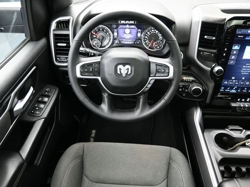Used 2023 RAM 1500 Big Horn image 25