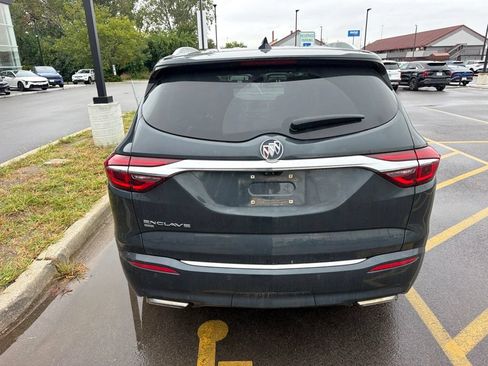 Used 2021 Buick Enclave Avenir w/ Avenir Technology Package AWD/4WD image 5