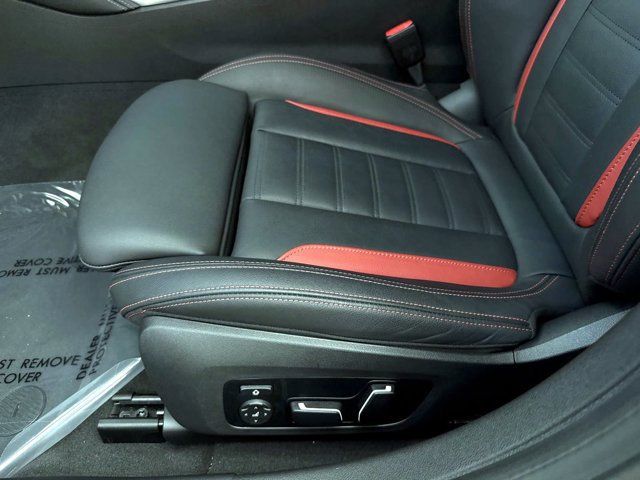 Used 2025 BMW i4 M50 AWD/4WD image 17