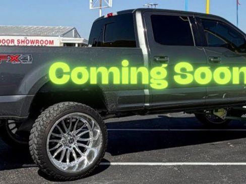 Used 2017 Ford F250 Lariat w/ Lariat Value Package AWD/4WD image 9