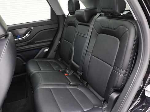 Used 2022 Lincoln Corsair Reserve w/ Sport Package image 12