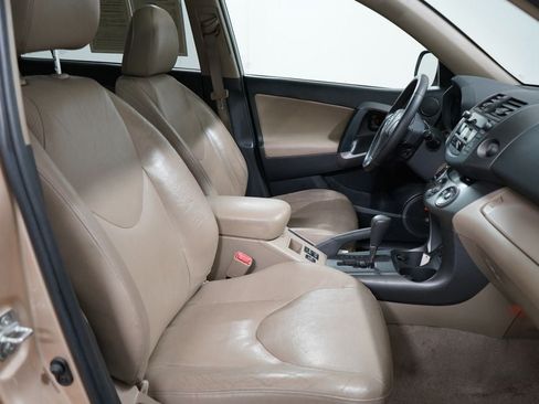 Used 2010 Toyota RAV4 Limited FWD image 32
