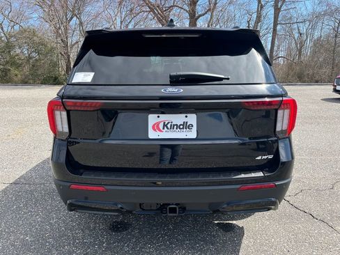 New 2026 Ford Explorer ST-Line w/ ST-Line Street Pack image 33