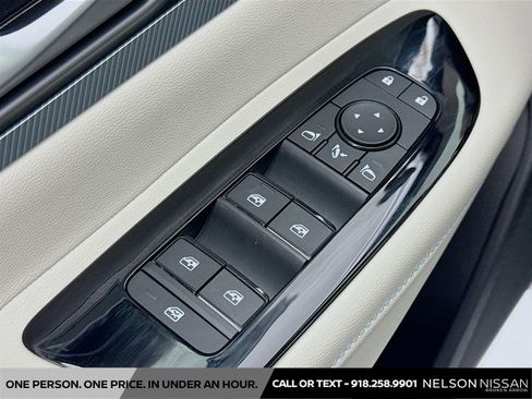 New 2026 Nissan Murano Platinum image 18