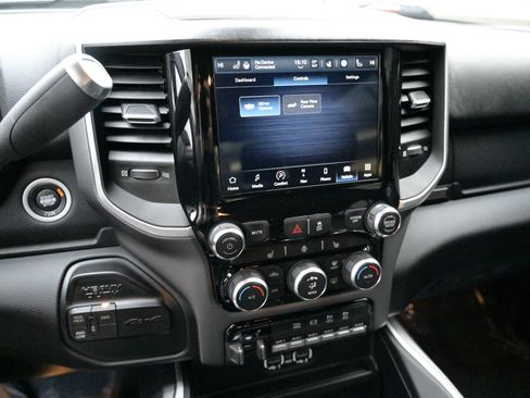 Used 2022 RAM 2500 Big Horn w/ Level C Equiment Group image 27