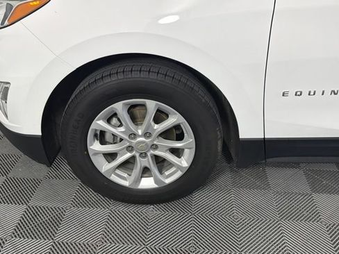 Used 2020 Chevrolet Equinox LT FWD image 9