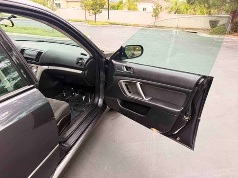Used 2009 Subaru Legacy 2.5i Special Edition AWD/4WD image 23